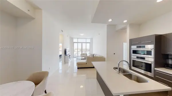 7825 NW 107th Ave #821, Doral, FL 33178