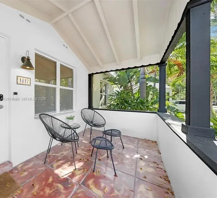 1617 NE 3rd Ct, Fort Lauderdale, FL 33301 - #2
