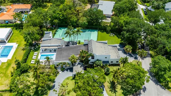 9715 SW 89th Ct, Miami, FL 33176