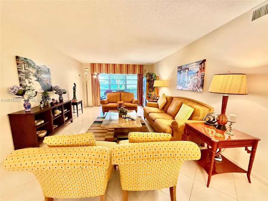 2301 Lucaya Ln #O1, Coconut Creek, FL 33066 - #3