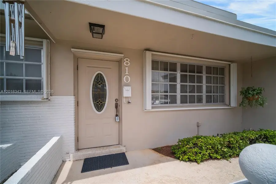 810 NW 78th Ave, Pembroke Pines, FL 33024 - #3