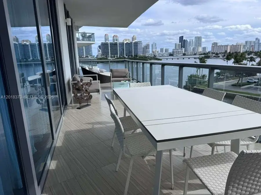 3250 NE 188th St #408, Aventura, FL 33180 - #2