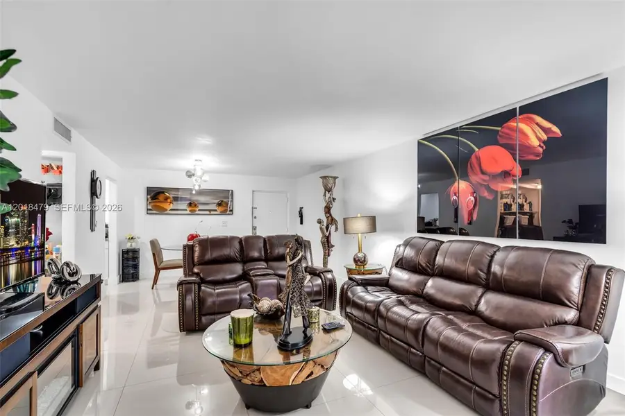 8511 NW 8th St #309, Miami, FL 33126 - #3