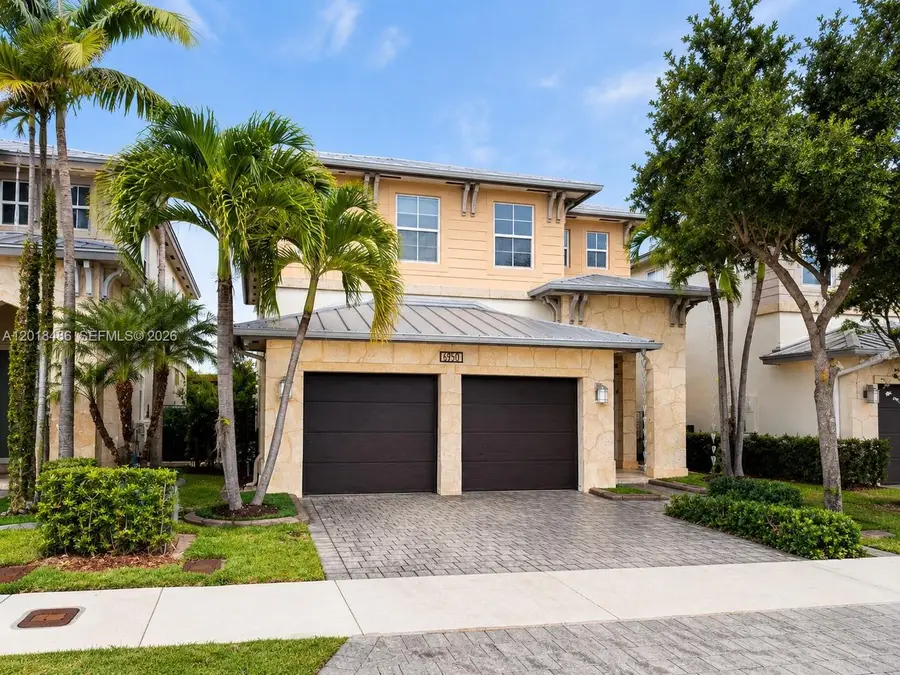 6950 NW 106th Ave, Doral, FL 33178 - #2