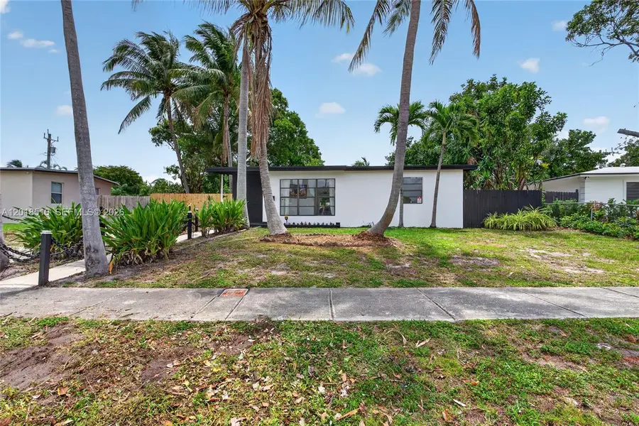 4130 NE 17th Ave, Pompano Beach, FL 33064 - #2