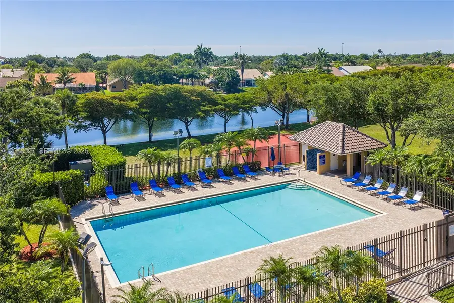 1170 NW 166th Ave, Pembroke Pines, FL 33028 - #2