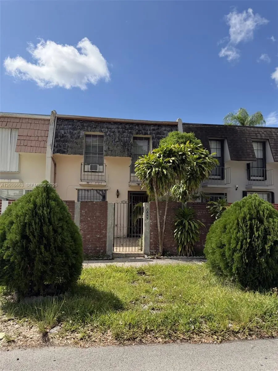 9127 SW 96th Ave, Miami, FL 33176 - #1