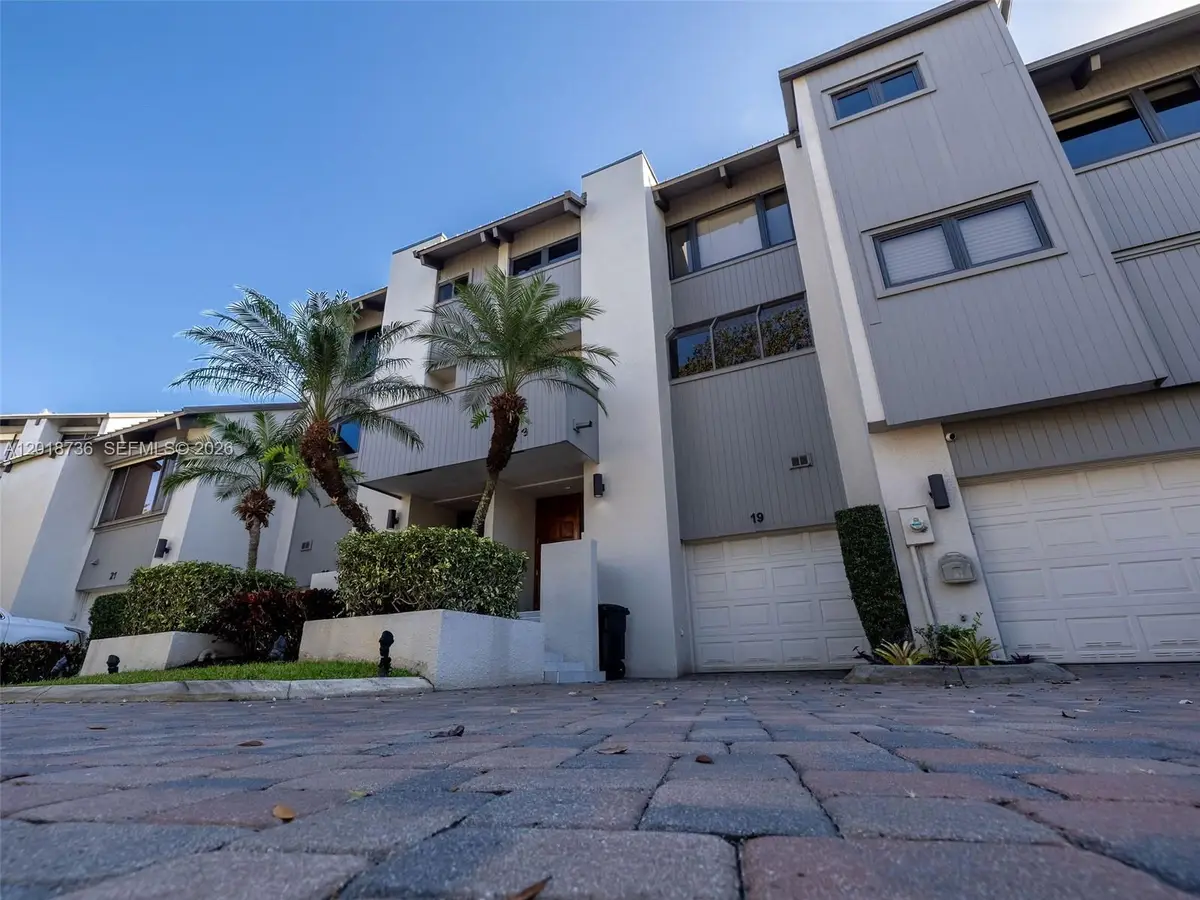 18 Port Side Dr #19C, Fort Lauderdale, FL 33316 - #1