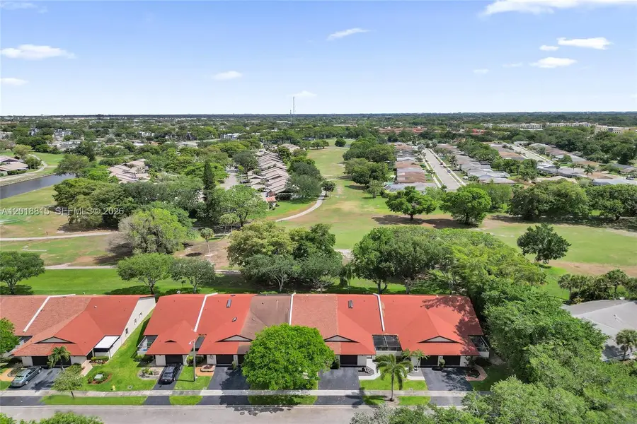 9011 NW 61st St, Tamarac, FL 33321 - #2