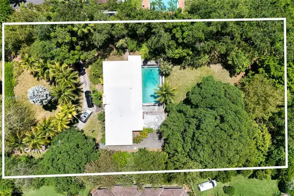 7480 SW 122nd St, Pinecrest, FL 33156