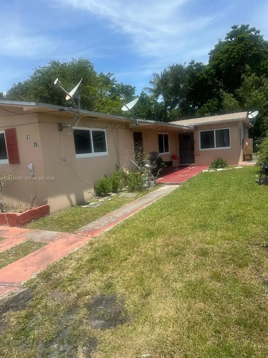 37 NE 168th St, North Miami Beach, FL 33162 - #1