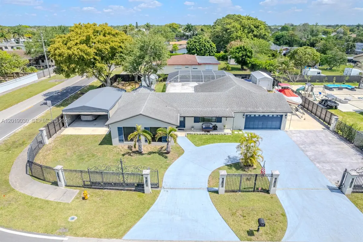 16181 SW 284th St, Homestead, FL 33033 - #1