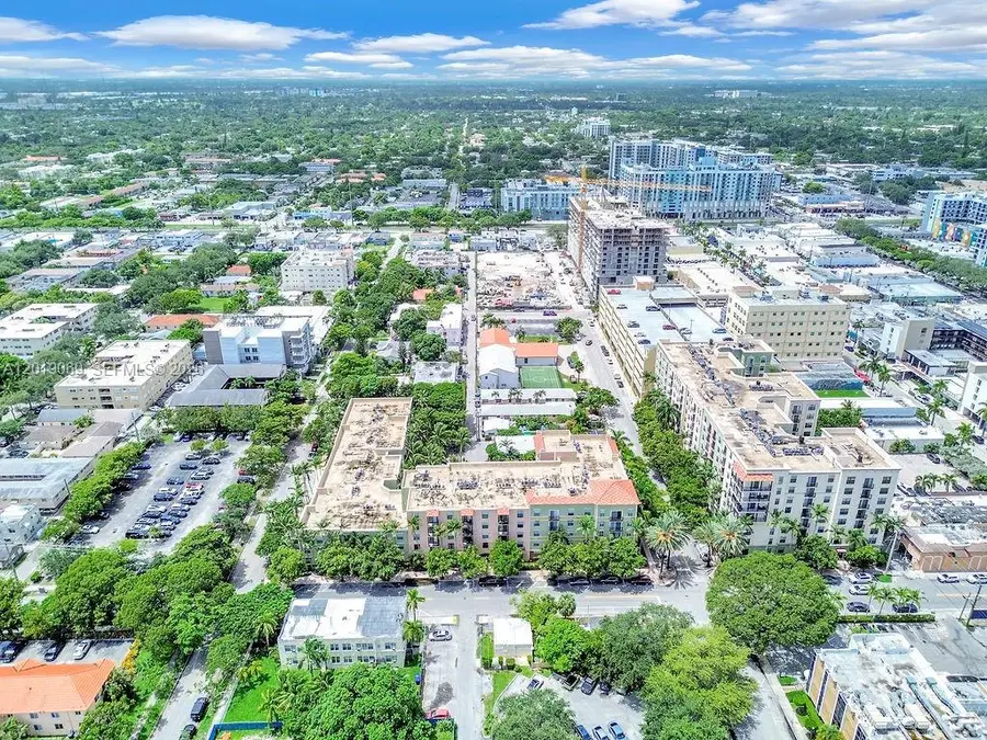 1900 Van Buren St #113B, Hollywood, FL 33020 - #3