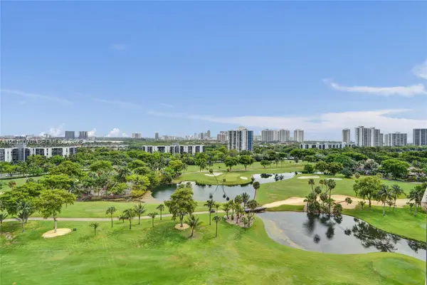 20379 W Country Club Dr #1440, Aventura, FL 33180