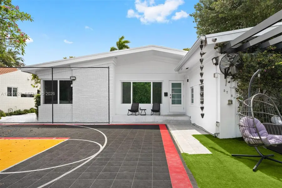 3758 Prairie Ave, Miami Beach, FL 33140 - #3
