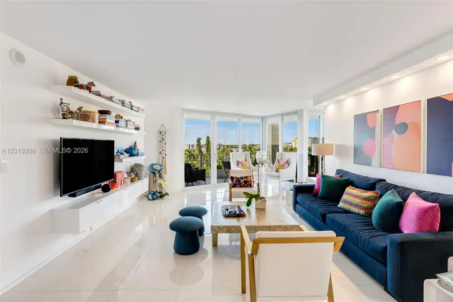 1000 Quayside Ter #901, Miami, FL 33138 - #3