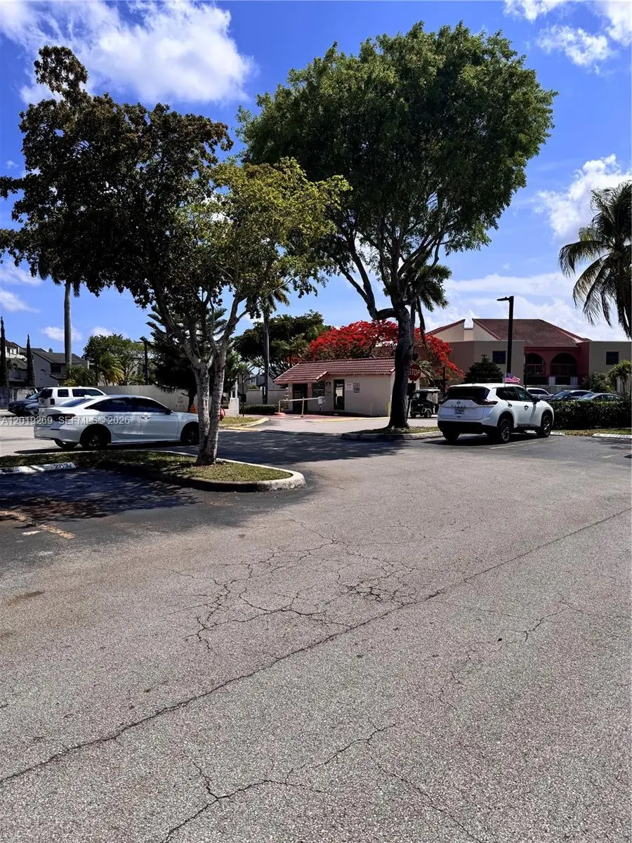 10241 NW 9th St Cir #107-5, Miami, FL 33172 - #3