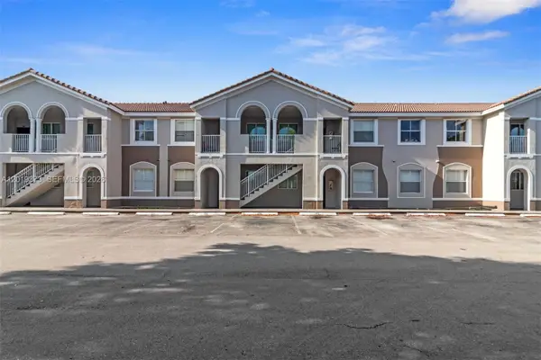 1568 SE 26th St #203, Homestead, FL 33035