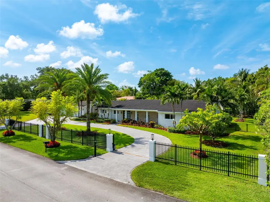 7750 SW 122nd St, Pinecrest, FL 33156 - #2
