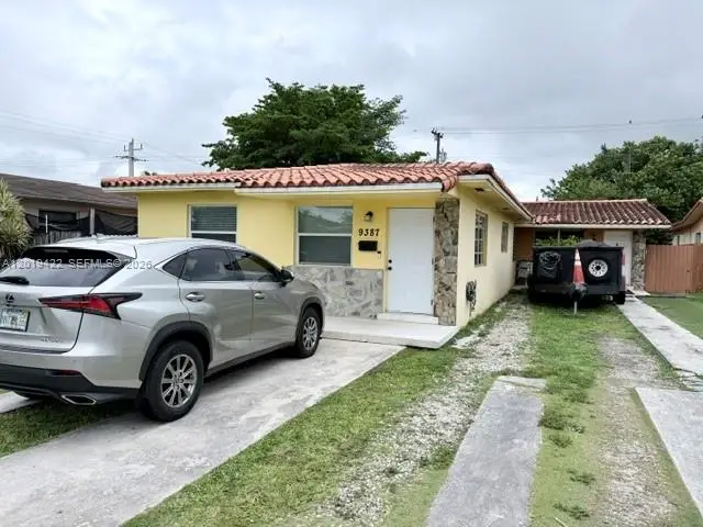 9385-9387 SW 37th St, Miami, FL 33165 - #1