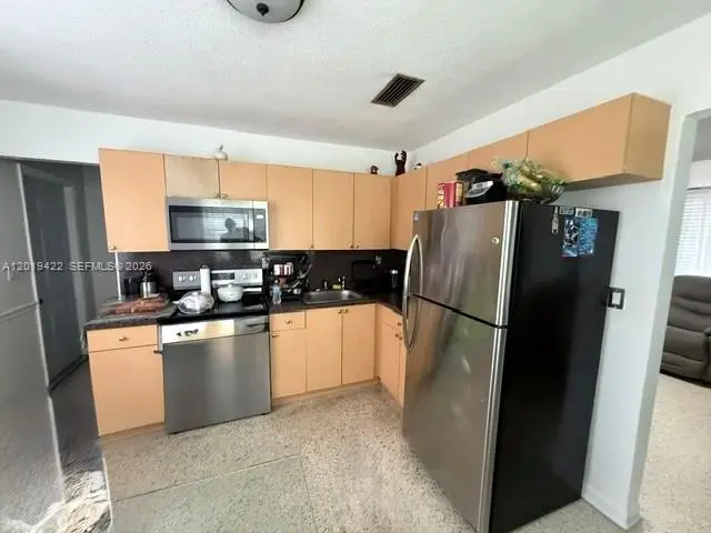 9385-9387 SW 37th St, Miami, FL 33165 - #3