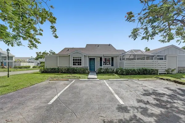13712 SW 149th Cir Ln #4-52, Miami, FL 33186