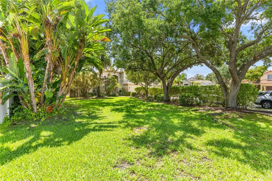 17047 NW 16th St, Pembroke Pines, FL 33028 - #2
