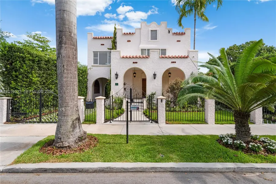 31 NE 46th St, Miami, FL 33137 - #2