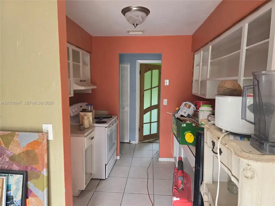 242 NW 7th Ave, Dania Beach, FL 33004 - #3