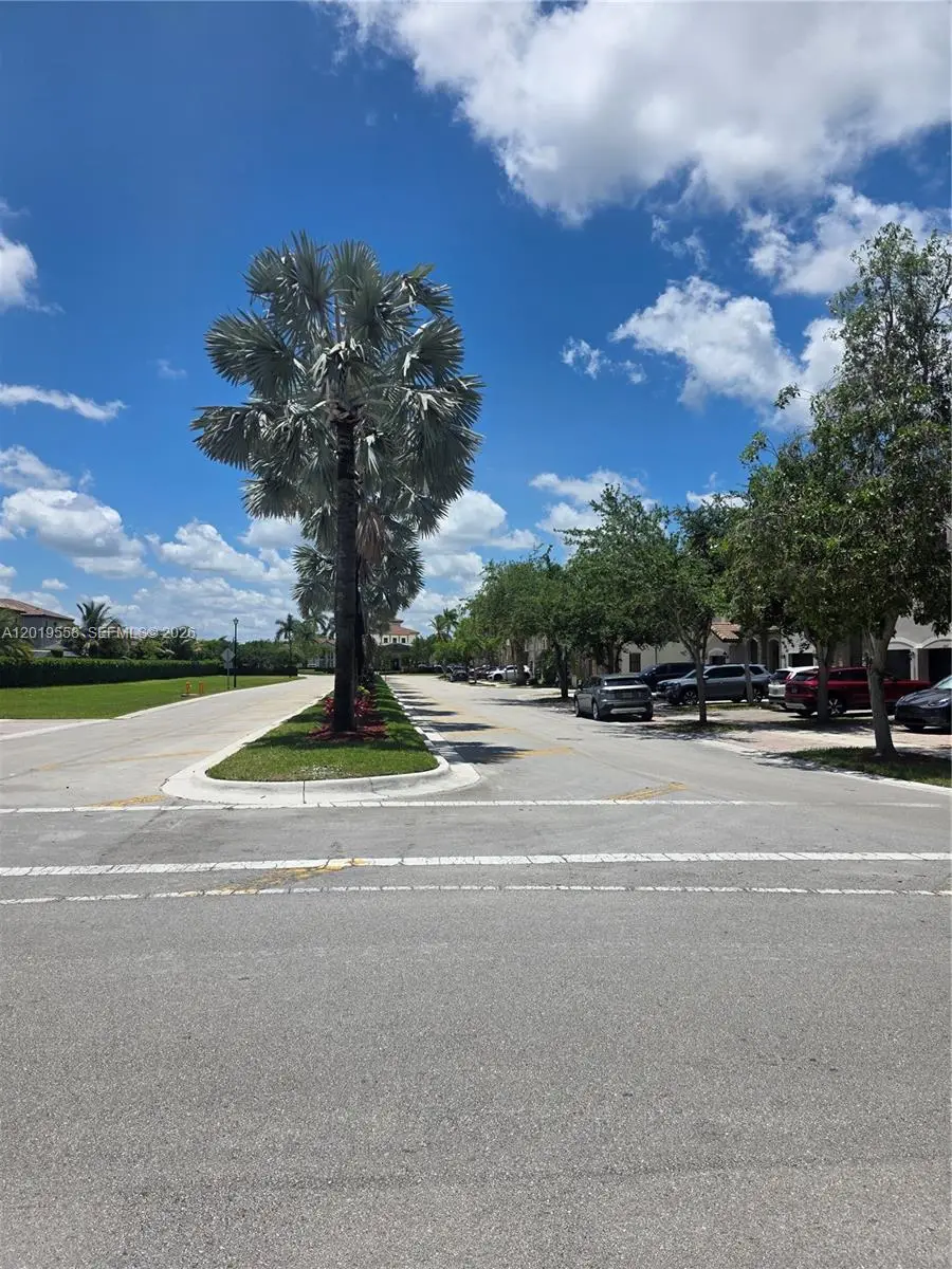 11225 SW 238th St, Homestead, FL 33032 - #3