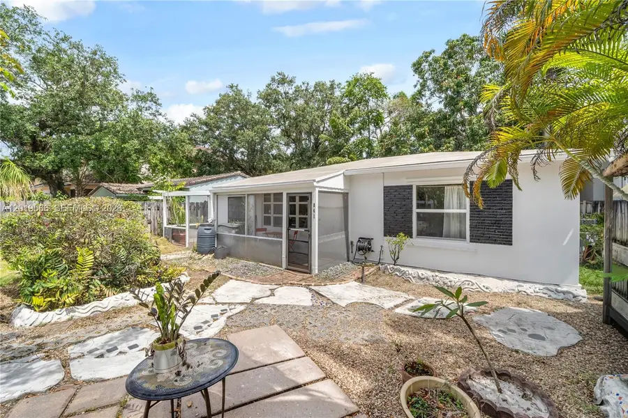 841 SW 11th Ct, Fort Lauderdale, FL 33315 - #3