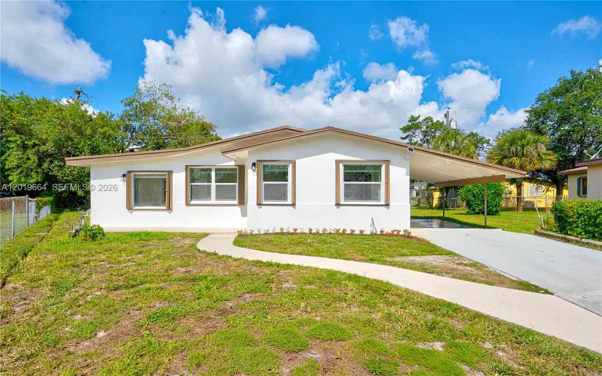 1031 NW 23rd Way, Fort Lauderdale, FL 33311 - #1