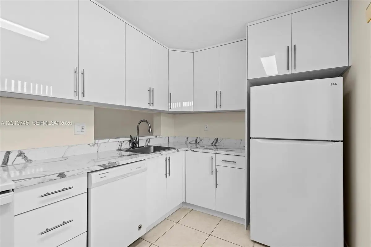 8600 SW 133rd Ave Rd #410, Miami, FL 33183 - #1