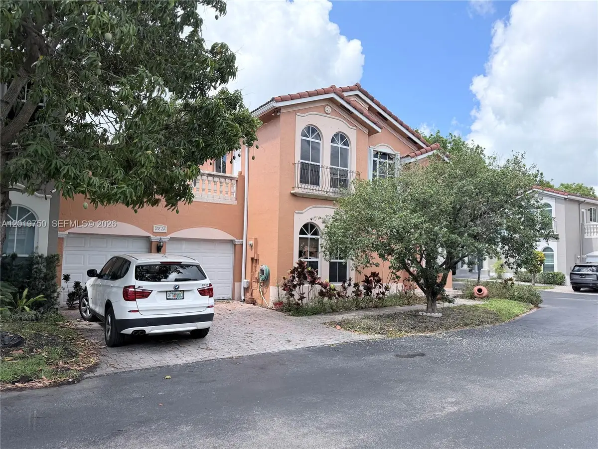 10824 NW 51st Ln, Doral, FL 33178 - #1