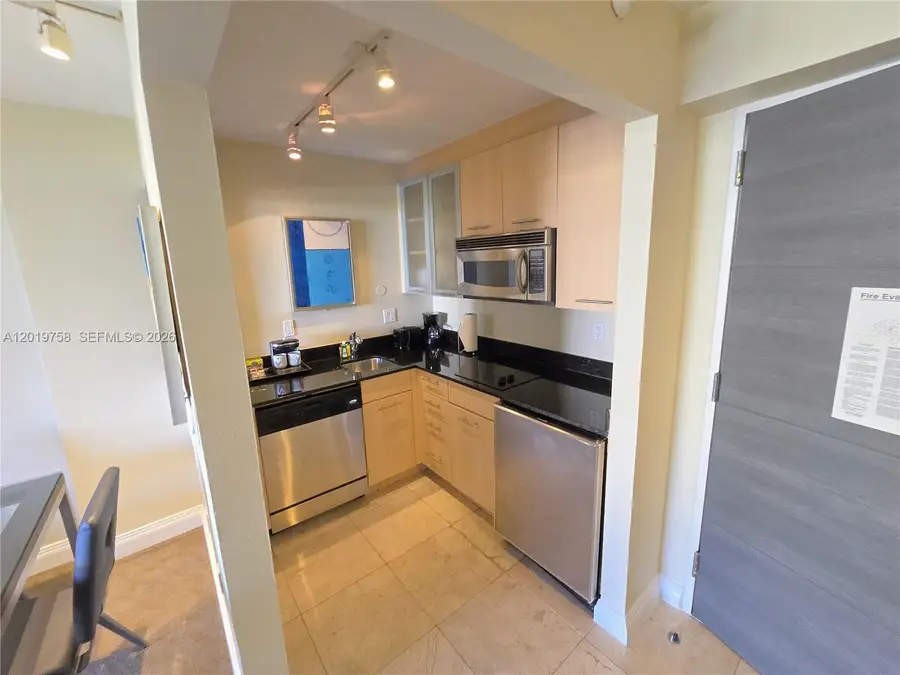2670 E Sunrise Blvd #315, Fort Lauderdale, FL 33304 - #2