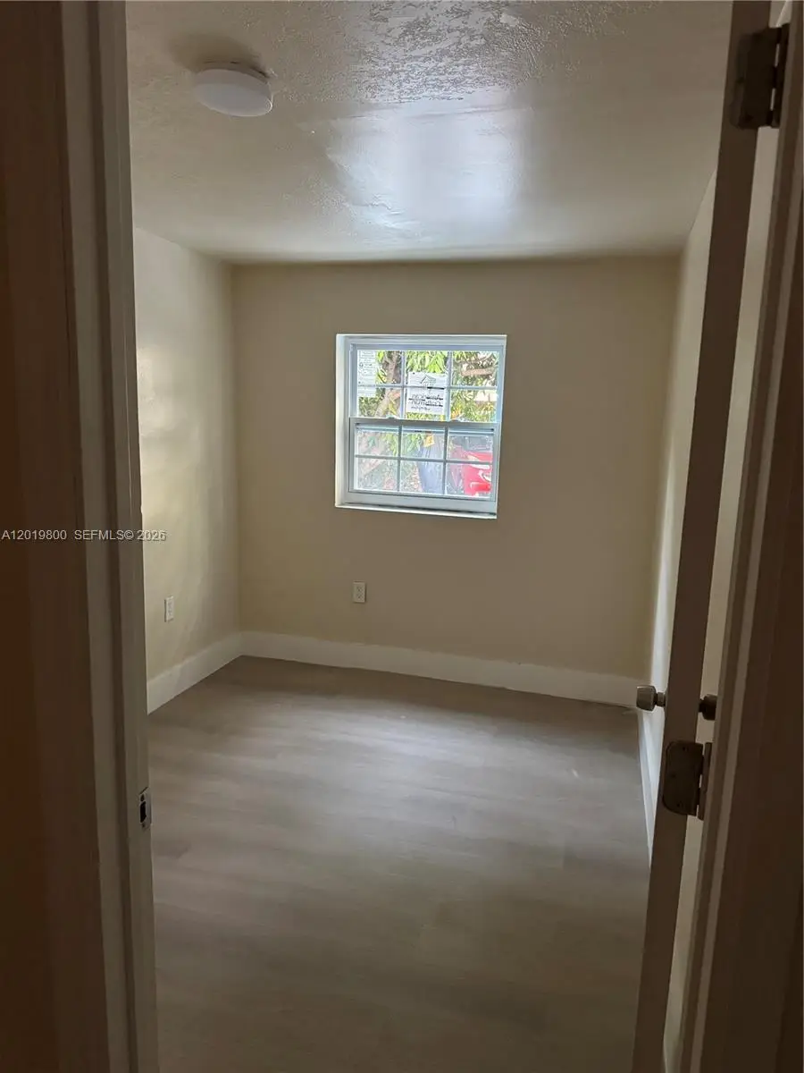 650 E 49th St, Hialeah, FL 33013 - #1