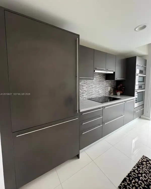 7875 NW 107th Ave #412, Doral, FL 33178