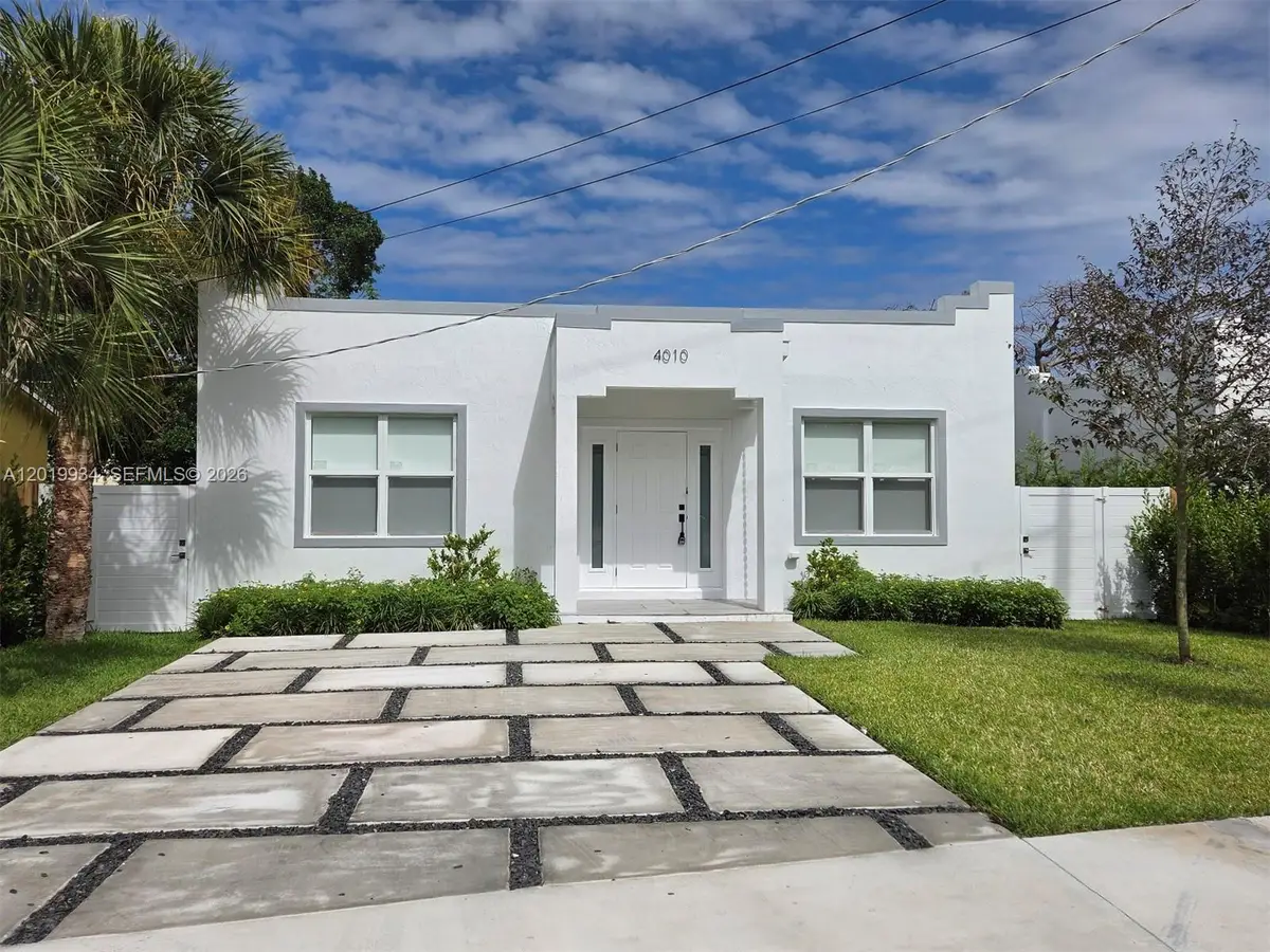 4010 Greenwood Ave, West Palm Beach, FL 33407 - #1