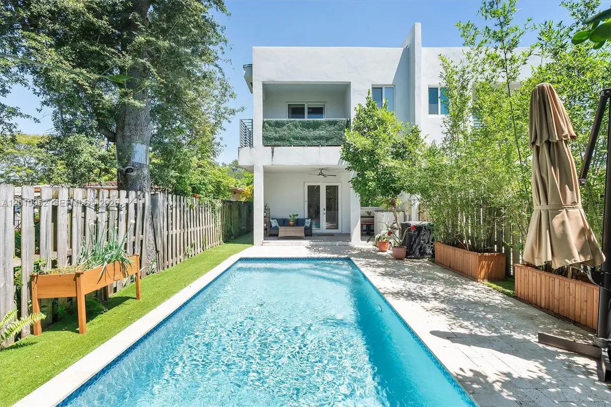 2920 SW 25th Ter #B, Miami, FL 33133 - #1
