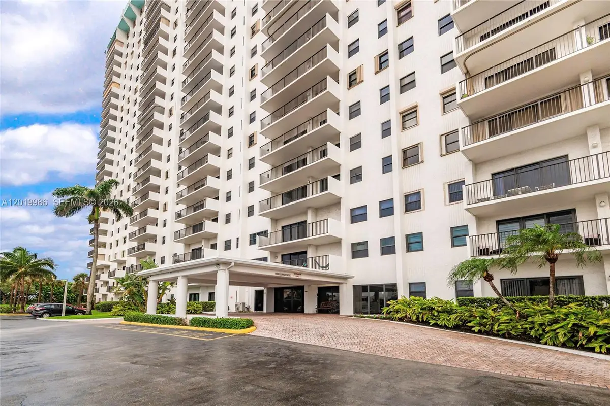 1201 S Ocean Dr #610N, Hollywood, FL 33019 - #1