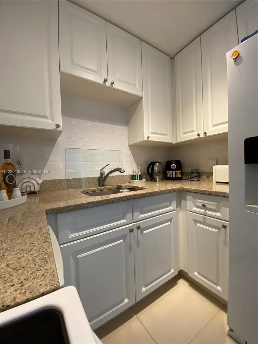 5050 NW 7th St #312, Miami, FL 33126 - #2