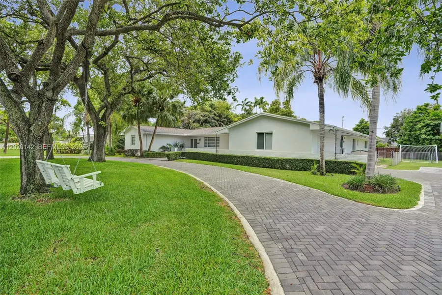 13820 SW 73rd Ave, Palmetto Bay, FL 33158 - #3