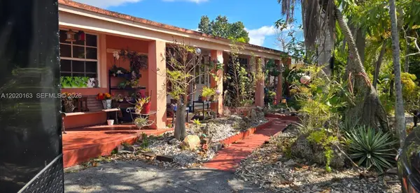 15271 SW 303rd St, Homestead, FL 33033
