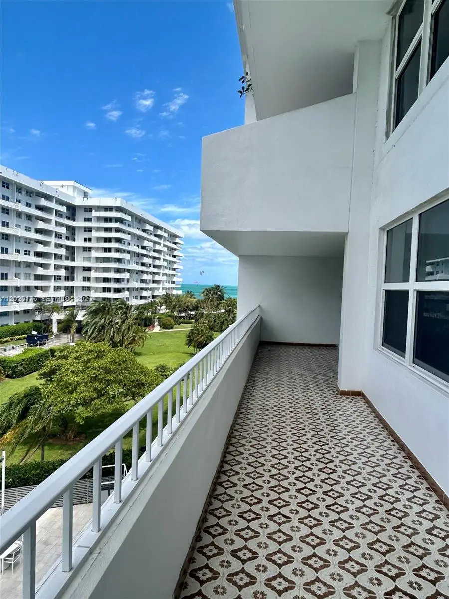 199 Ocean Lane Dr #512, Key Biscayne, FL 33149 - #2