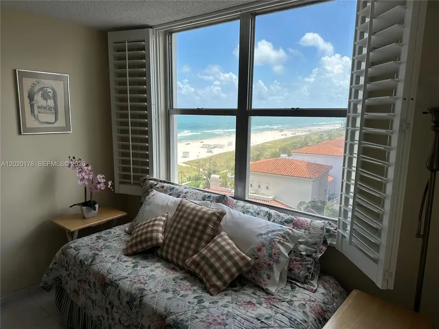6039 Collins Ave #924, Miami Beach, FL 33140 - #2