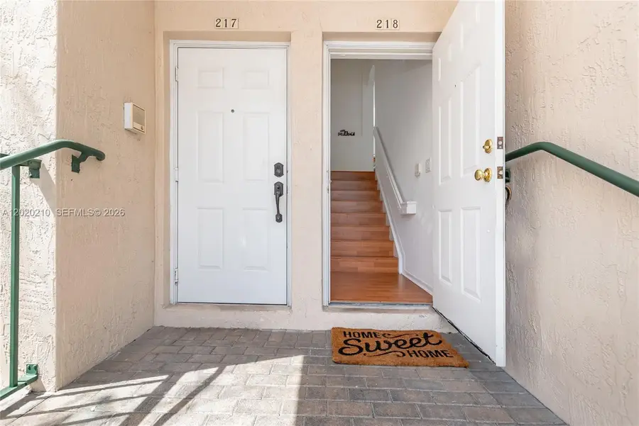 5610 NW 114th Pl #218, Doral, FL 33178 - #2