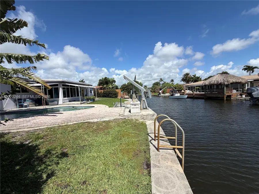 842 Argonaut Isle, Dania Beach, FL 33004 - #2