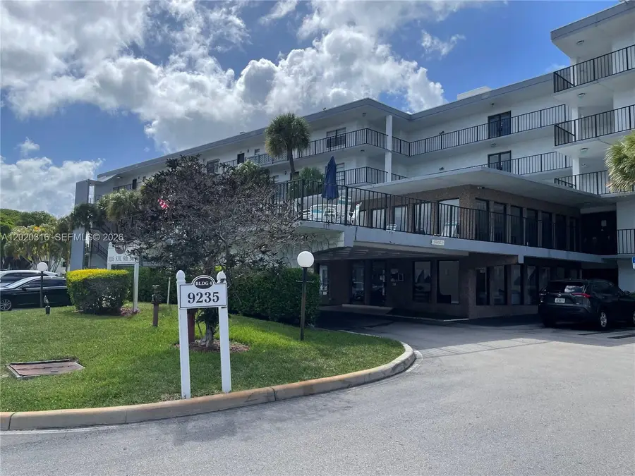 9235 SW 8th St #209, Boca Raton, FL 33428 - #3