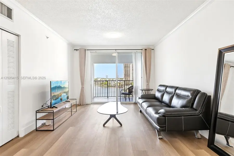 17150 N Bay Rd #2808, Sunny Isles Beach, FL 33160 - #3