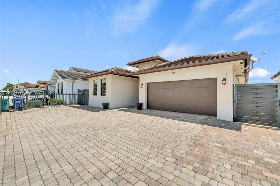 2921 SW 152nd Ave, Miami, FL 33185 - #3